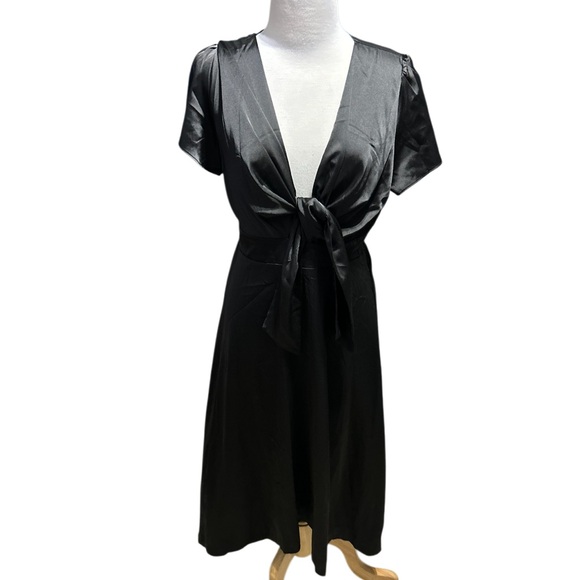 Baltic Born Poppy Satin Midi Dress Black Large NWT - Picture 2 of 5